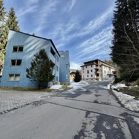 Mumlava Apartment *